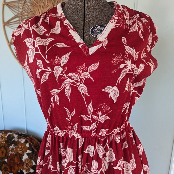 Vintage Red Floral Dress - Picture 8 of 8